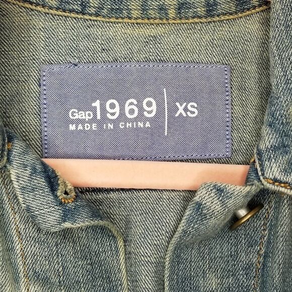 GAP 1969 Distressed Button Down Denim Jean Vest - Picture 3 of 15